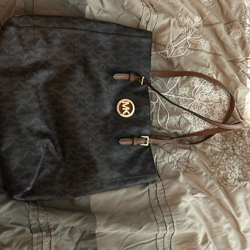 Michael Kors bag. Used in good condition. Brown and tan.